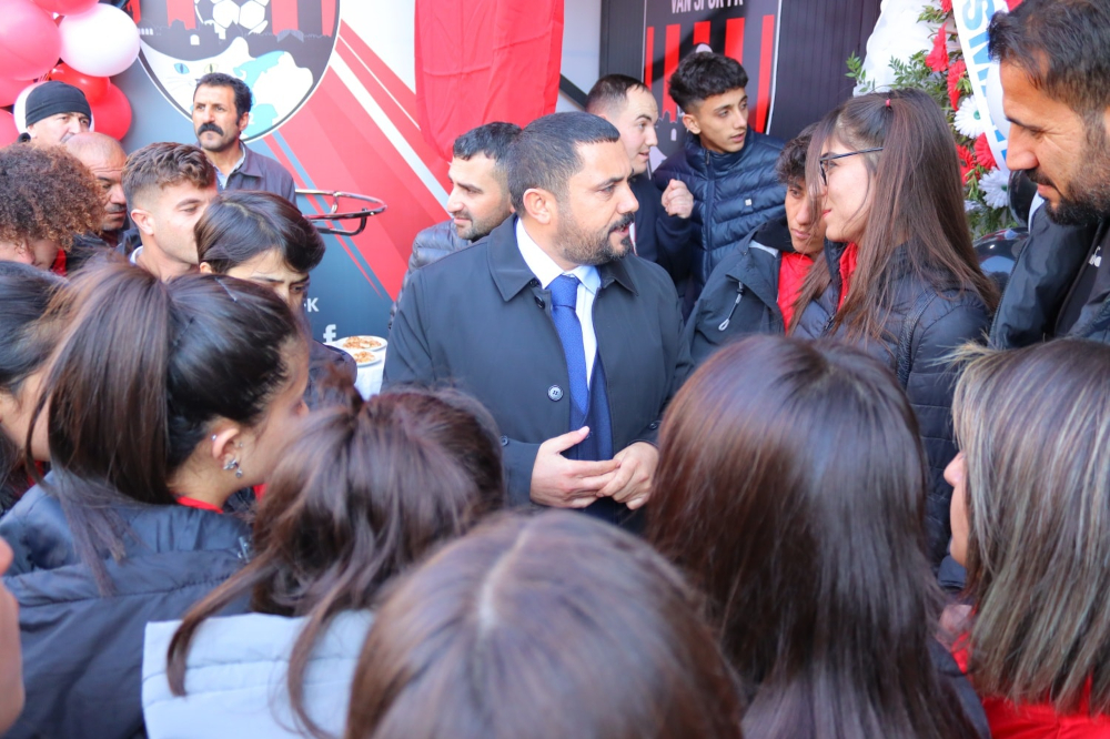 Vanspor Store mağazası açıldı! - Kare 6