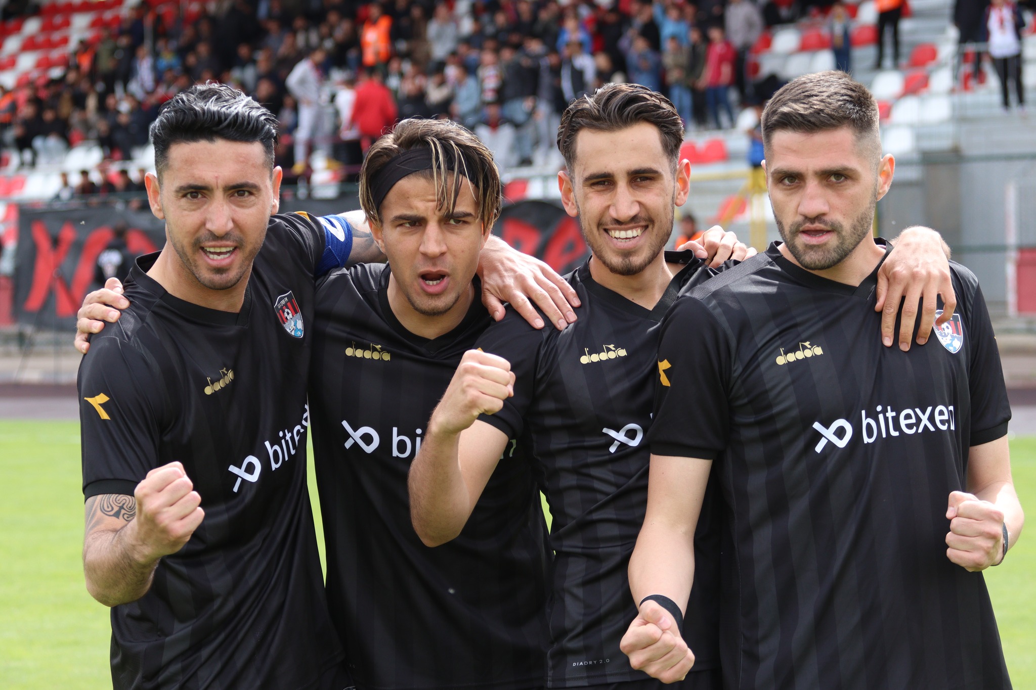 Vanspor Balıkesirspor'a Gol Yağdırdı! 8-0