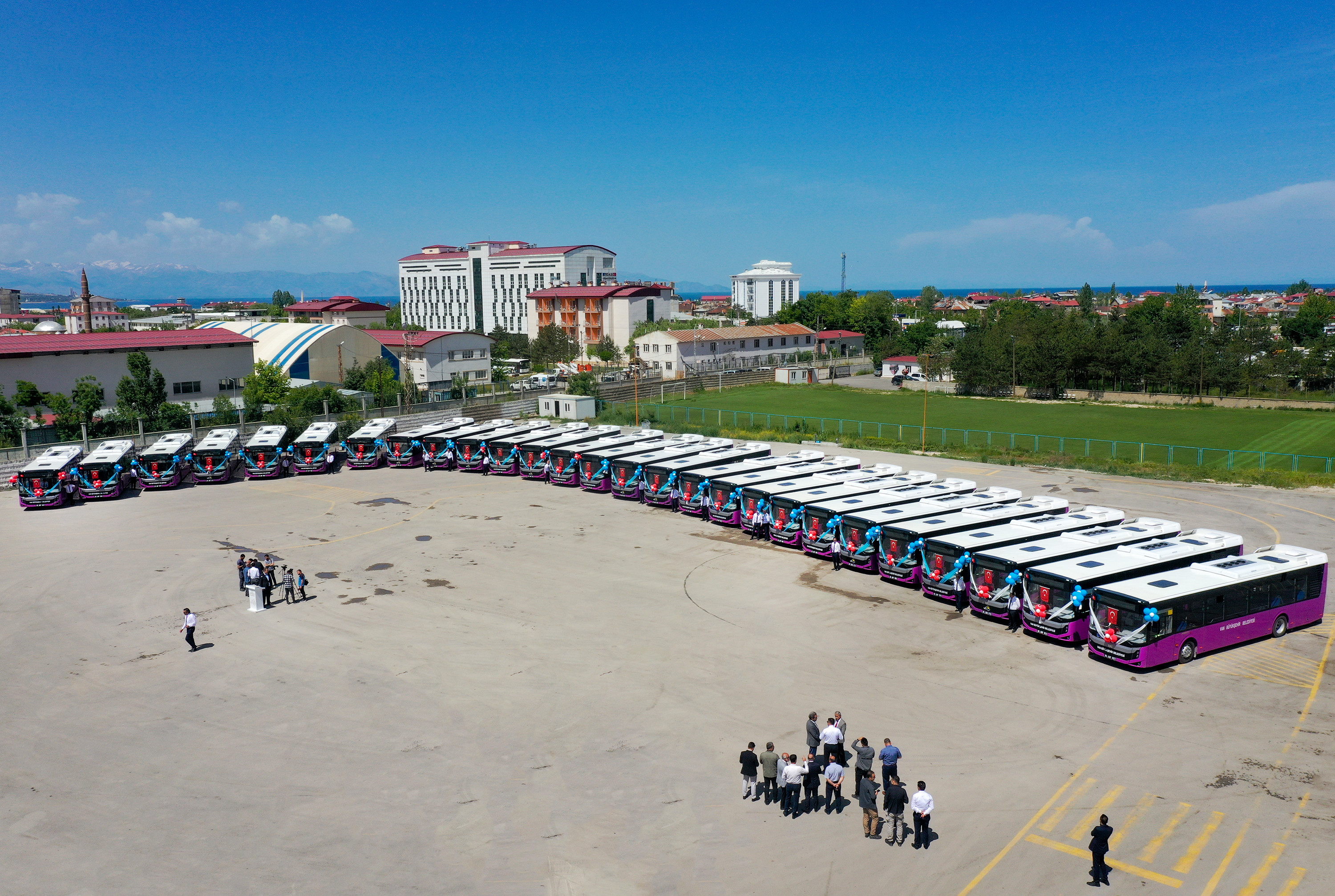 Van'a 27 Yeni Halk Otobüsü - Kare 3