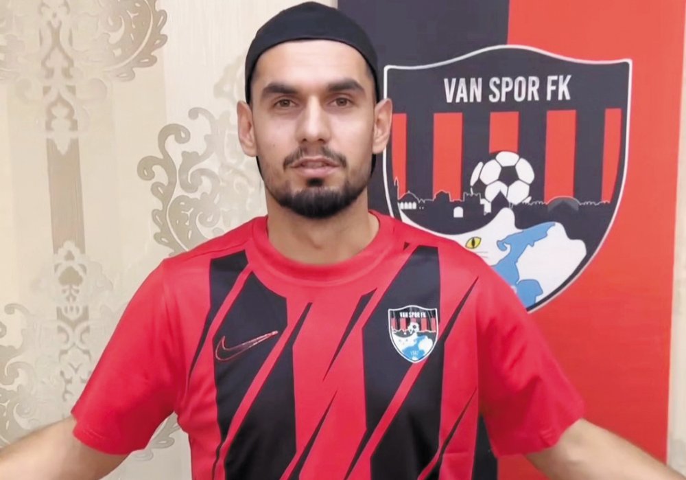 Vanspor tecrübeli isim Ozan Papaker ile anlaştı