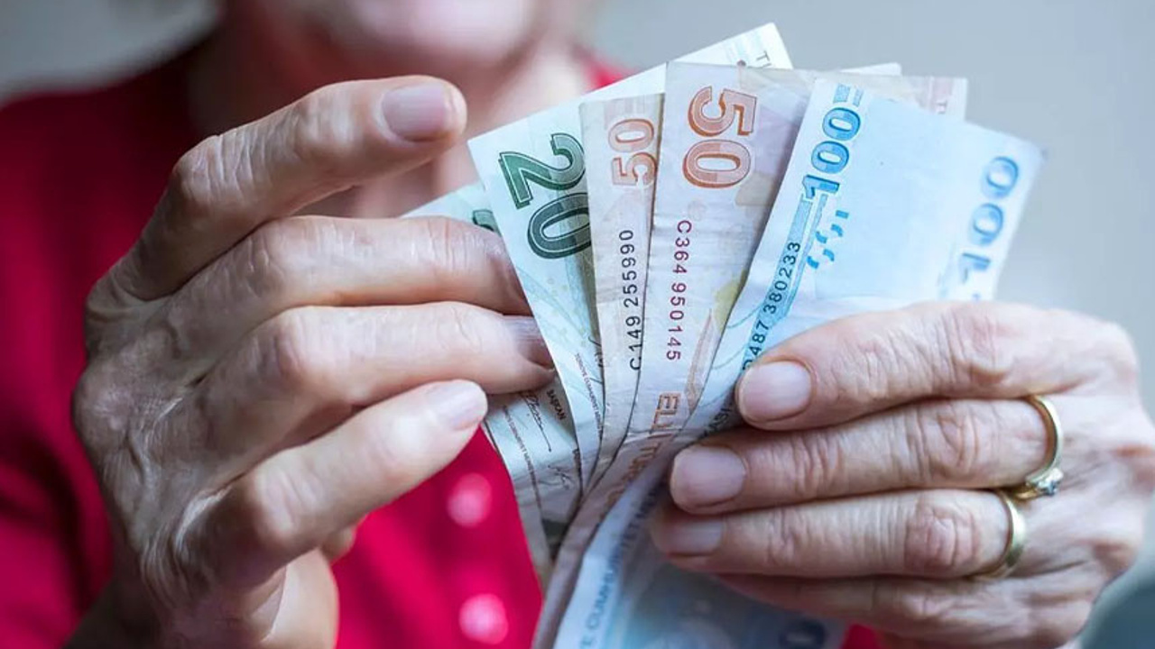 Emekli bayram ikramiyesine zam formülleri