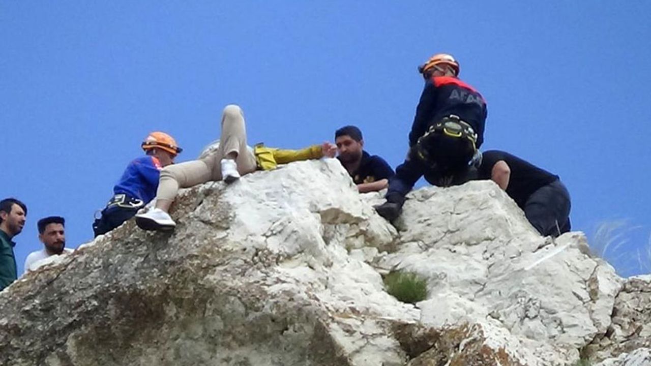 Van'da intihar girişimi!