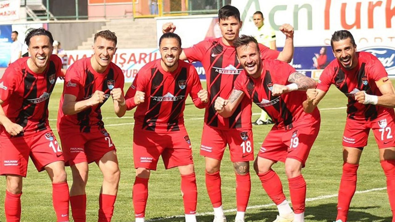 Vanspor'da yaprak dökümü! 3 oyuncu takımdan ayrıldı!