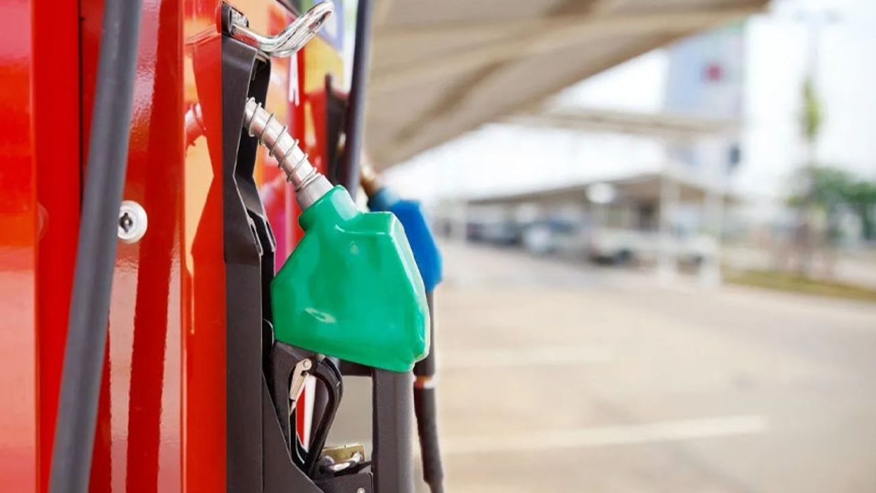 Benzin Fiyatlarında Yeni İndirim Müjdesi