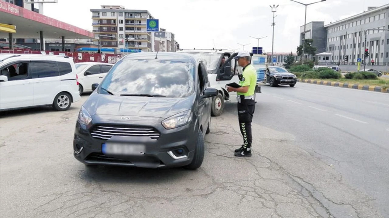 Van'da 21 araç daha trafikten men edildi