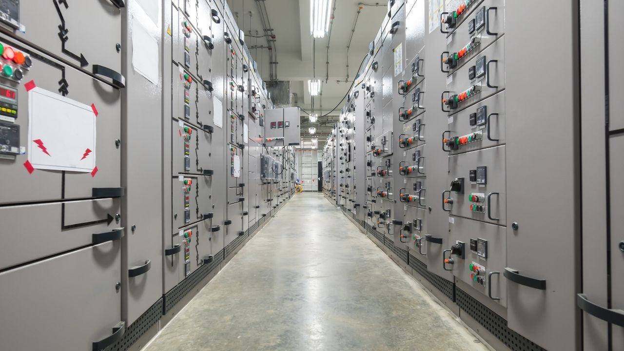 Eyopan: 10 Yıldır Elektrik, Yazılım ve Otomasyon Çözümlerinde Güvenin Adı