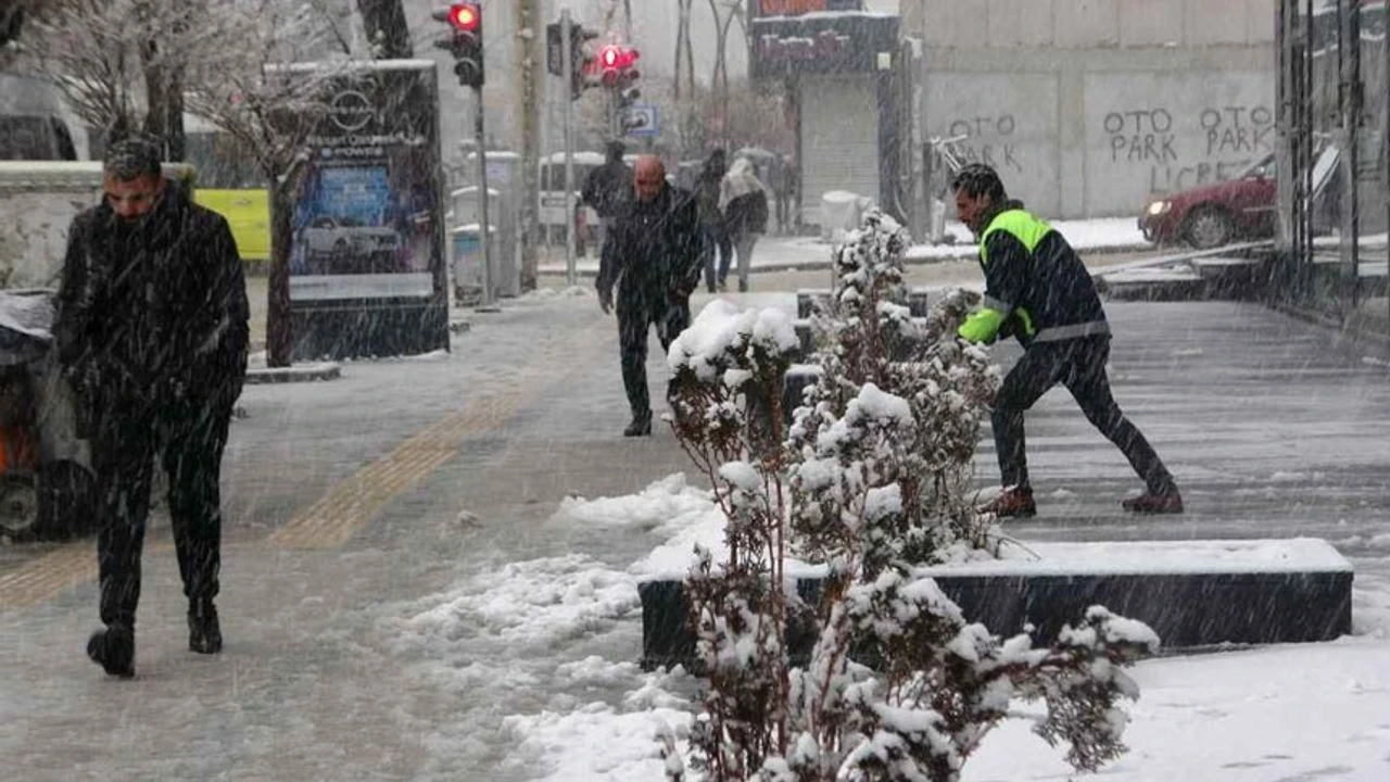 Vanlılar Dikkat! Kar yağışı geliyor