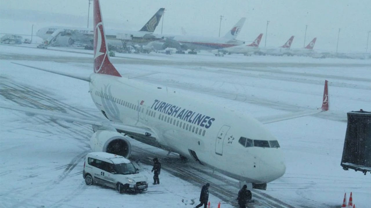 Van'da bazı uçuşlar iptal edildi!