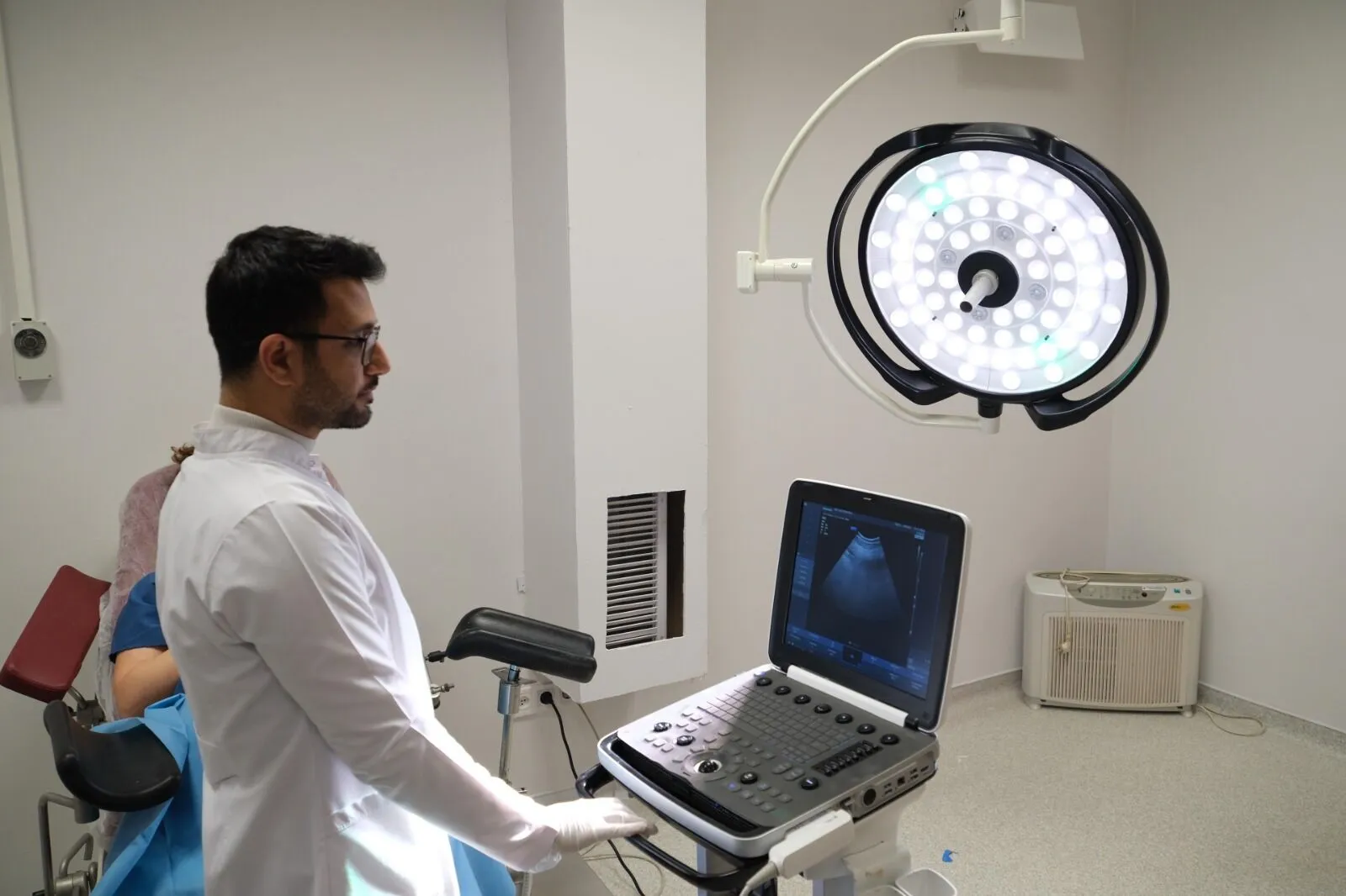 Van’da çiftlere umut olacak merkez! İlk aşılama işlemi yapıldı