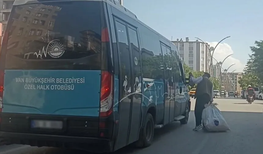 Van'da yaşlı vatandaşlar bazı özel halk otobüs şoförlerine sitem etti