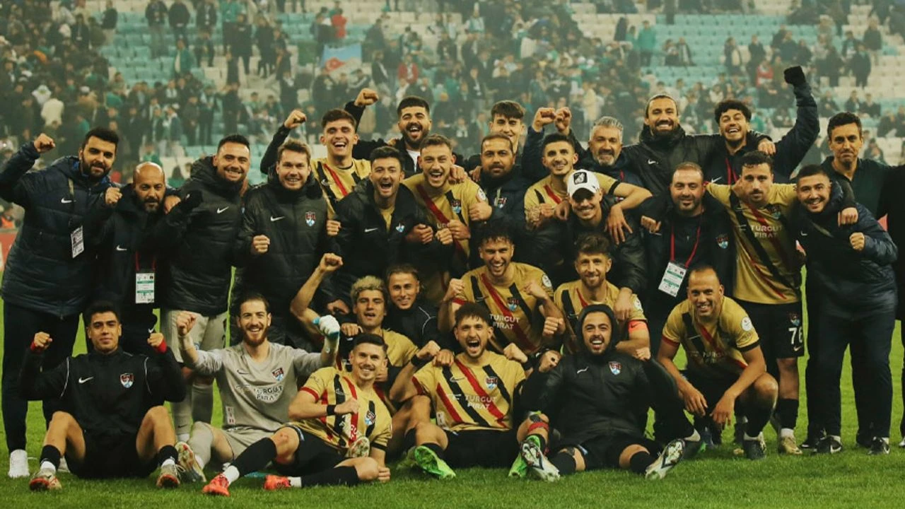 Vanspor'a sosyal medyadan adeta tebrik yağdı