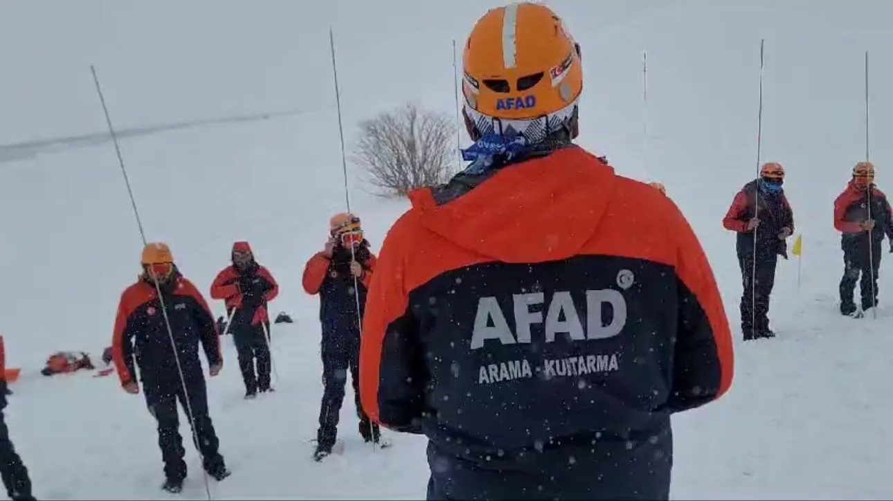 Van’da AFAD personeline çığ eğitimi
