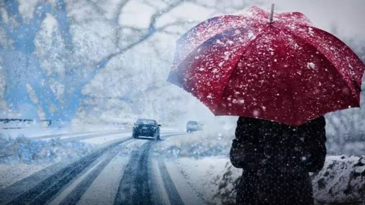 Van’da Hava Durumu: Yağmur ve Kar Devam Ediyor, Çığ ve Don Uyarısı