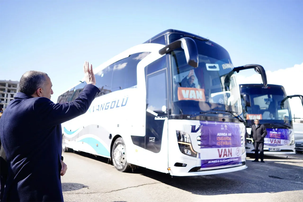 Büyük kongreye Van'dan büyük çıkarma