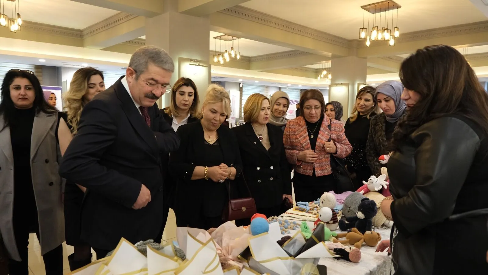 Van’da el emeği ürünler sergilendi