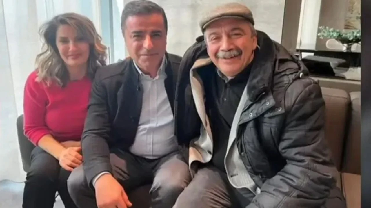 Sırrı Süreyya Önder’den Selahattin Demirtaş Paylaşımı