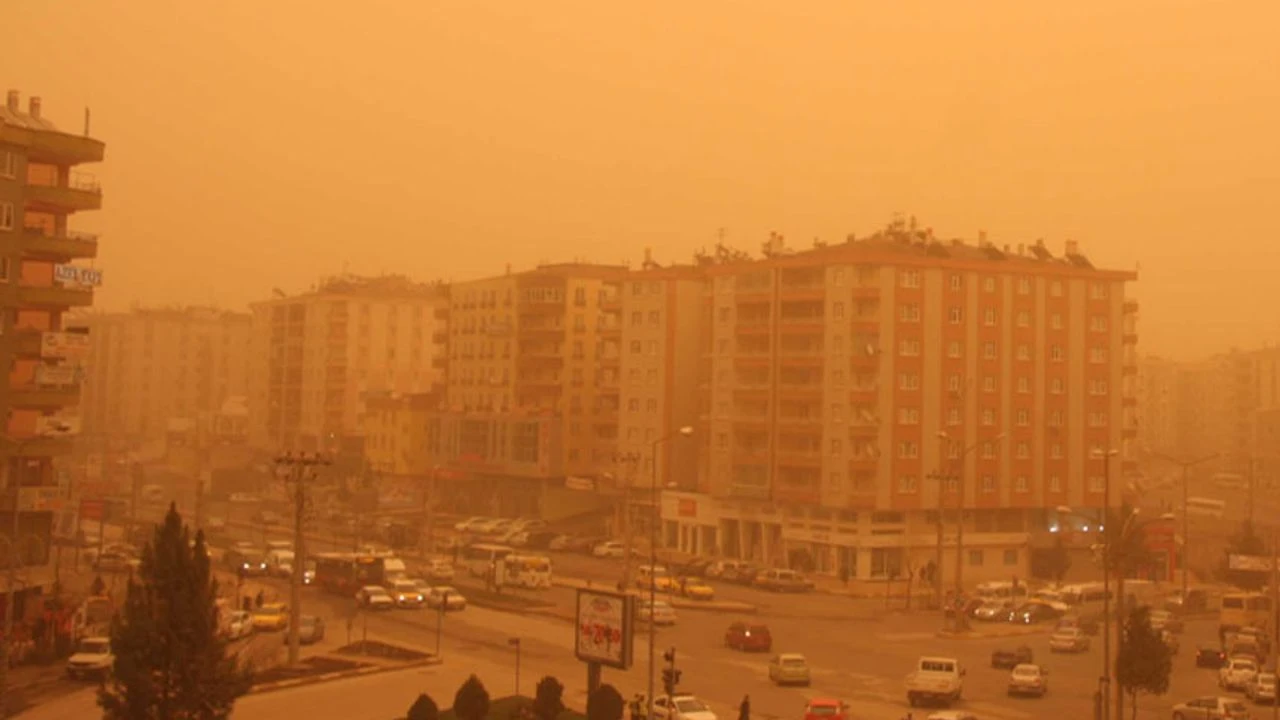 Van’a Meteorolojiden Çifte Uyarı: Toz Taşınımı ve Çığ Tehlikesi!