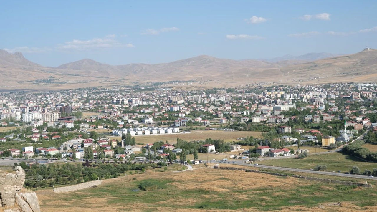 TOKİ’den Van’da Arsa Satışı: 16-17 Nisan’da Açık Artırma Başlıyor