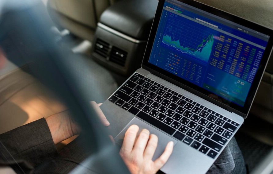 Piyasalarda Bilgiye Dayalı Hareket Etmenin Önemi Nedir?