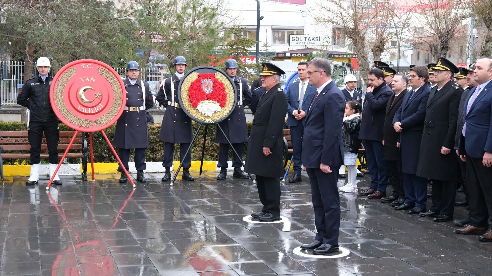 Van’ın Kurtuluşunun 107. Yılı Büyük Bir Coşkuyla Kutlandı