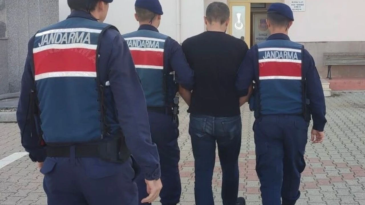 Van’da Suçlulara Geçit Yok: 18 Kişi Tutuklandı!