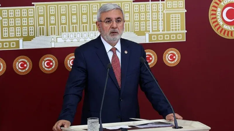 AK Partili Mehmet Metiner'in Diplomatik Pasaportlu ABD Vizesi Reddedildi