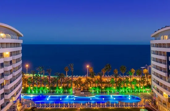 En Uygun Fiyatlı Antalya Yakınındaki Oteller Nasıl Bulunur?
