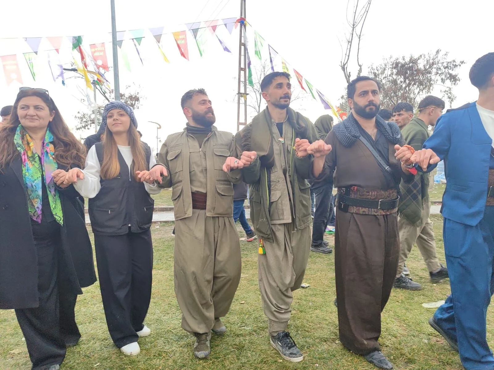 Van Nevruzundan kareler - Kare 1