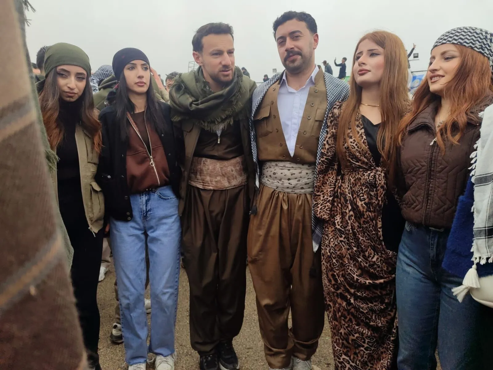 Van Nevruzundan kareler - Kare 16