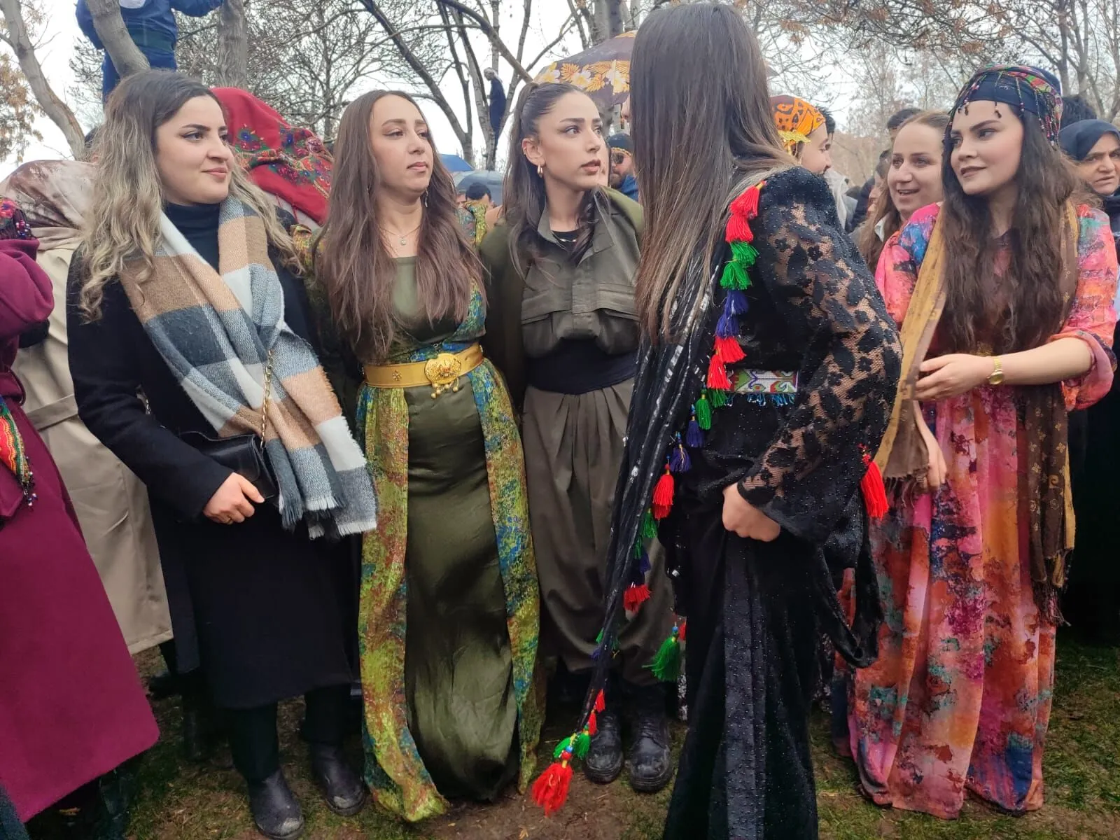 Van Nevruzundan kareler - Kare 8