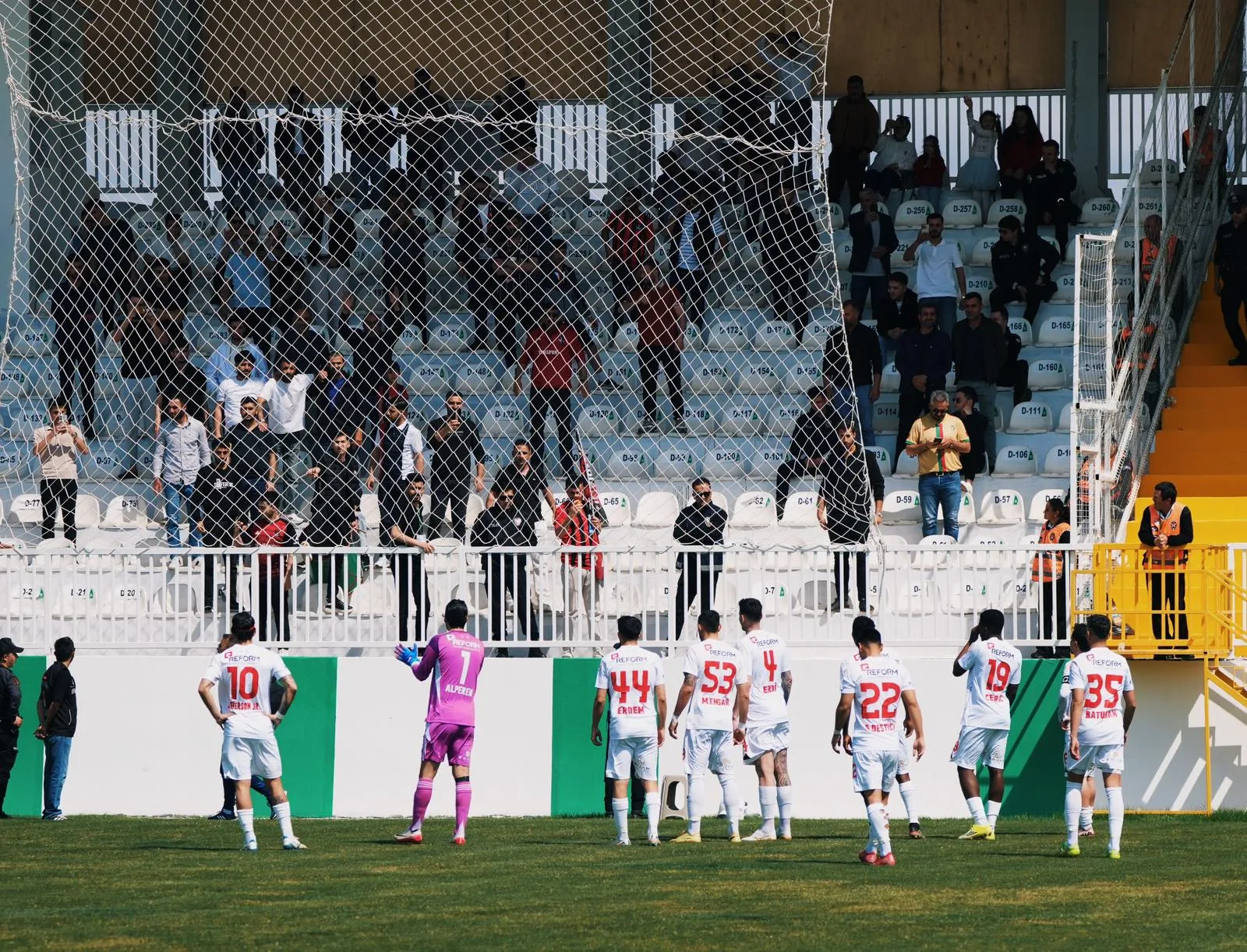 Serikspor-Vanspor FK Maçının Fotoğrafları - Kare 9