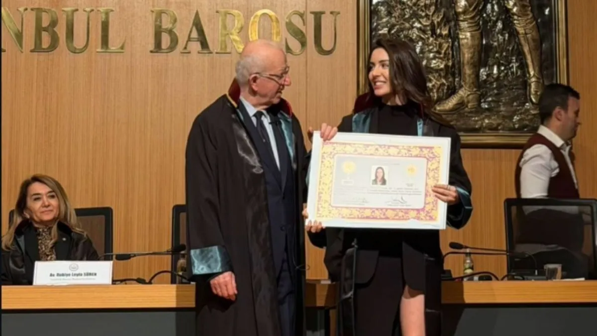 Kızılcık Şerbeti Oyuncusu Selin Türkmen Hukuk Kariyerine Başladı